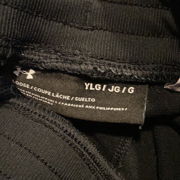 Under Armour pants - Picture 3 of 3
